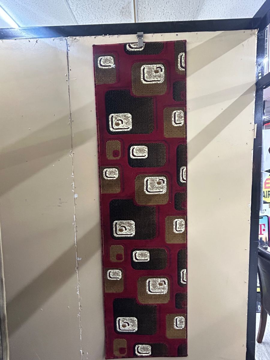 3x8 Red C-319 Area Rug