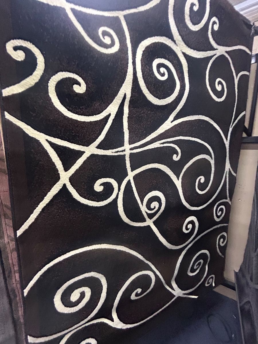 6x9 Black Gallery G-23 Area Rug